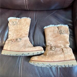 UGG Tan Winter Boots with Faux Fur Size 7 Worn Twice.